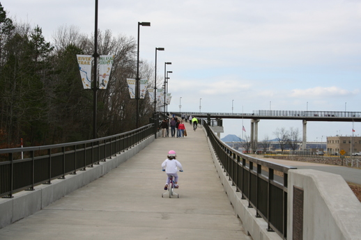 Big Dam Bridge